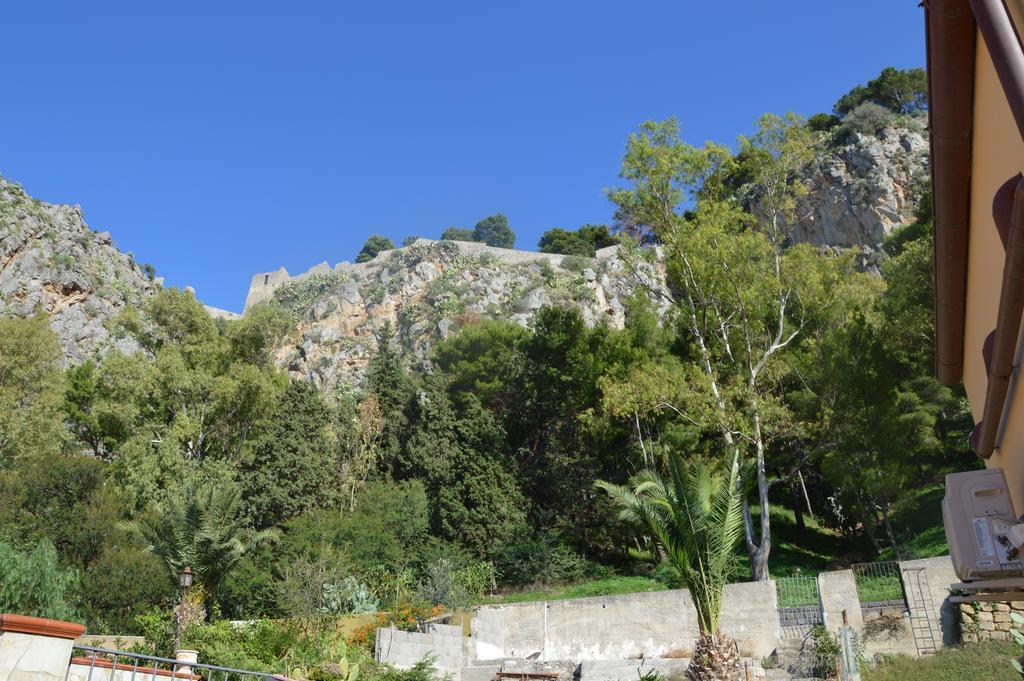 Bluebell House Villa Cefalu Bagian luar foto