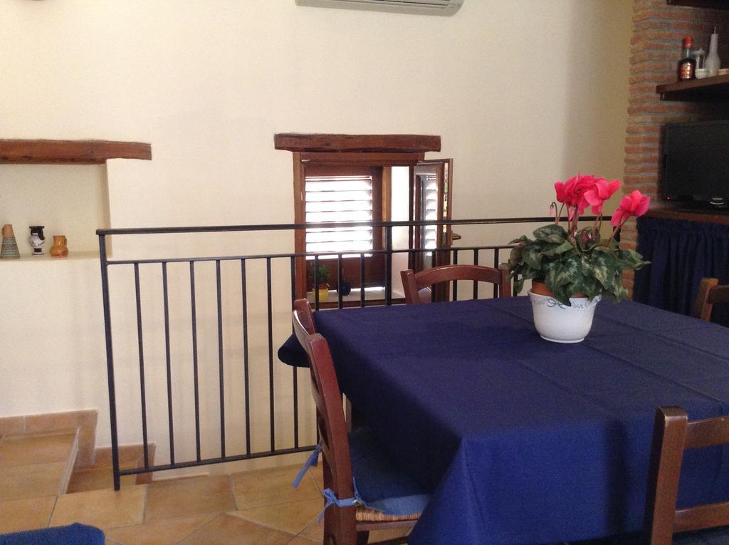 Bluebell House Villa Cefalu Bagian luar foto